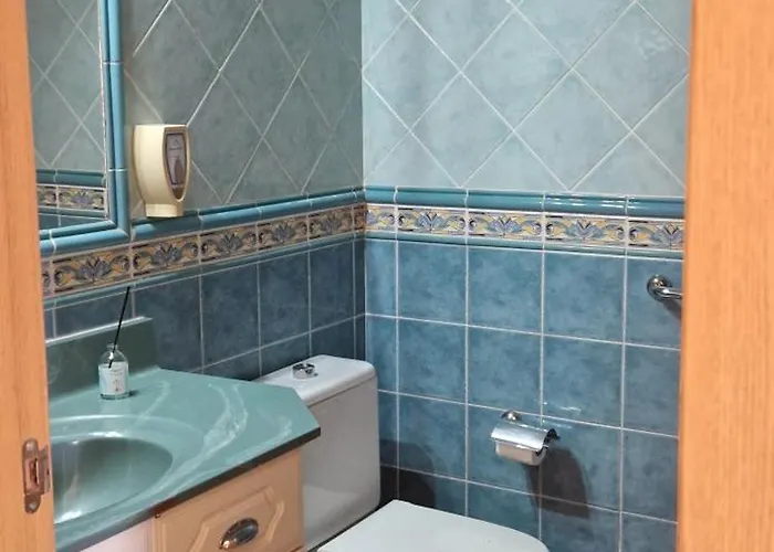 Paradise Court 1 Bedroom With Pool, Appartement