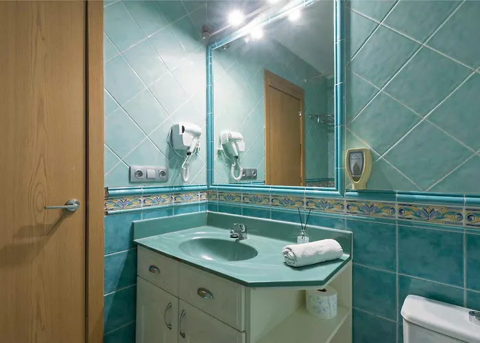 Paradise Court 1 Bedroom With Pool, Appartement *