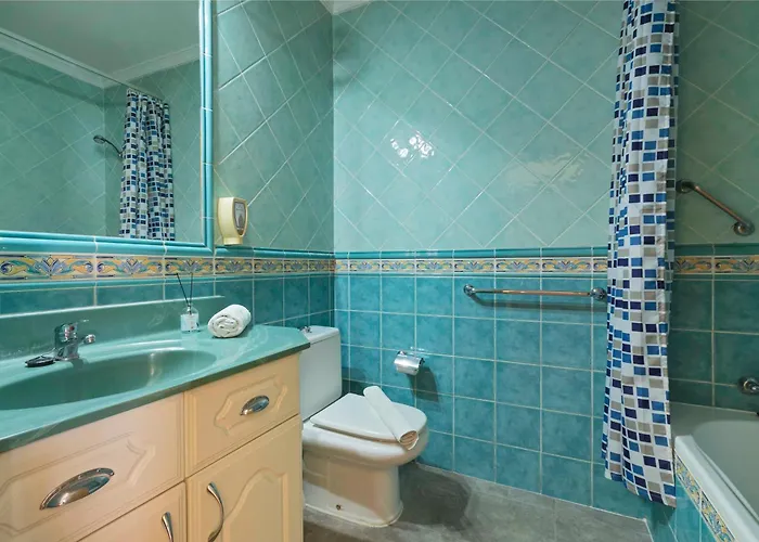 Paradise Court 1 Bedroom With Pool, Appartement Costa Adeje (Tenerife)