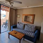 Апартаменти Paradise Court 1 Bedroom With Pool, *