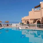Апартаменти Paradise Court 1 Bedroom With Pool,