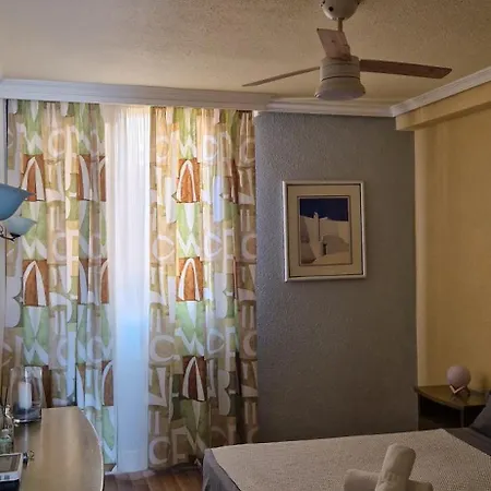 Paradise Court 1 Bedroom With Pool, *