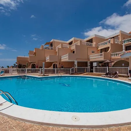 Paradise Court 1 Bedroom With Pool, *