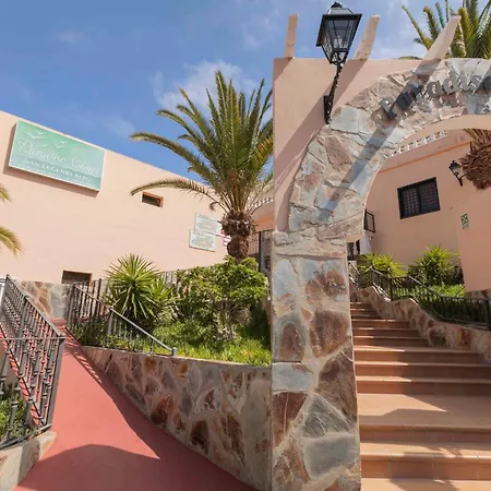 Paradise Court 1 Bedroom With Pool, アデヘ